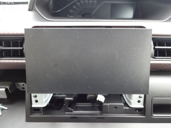 内側パネルを外したところ