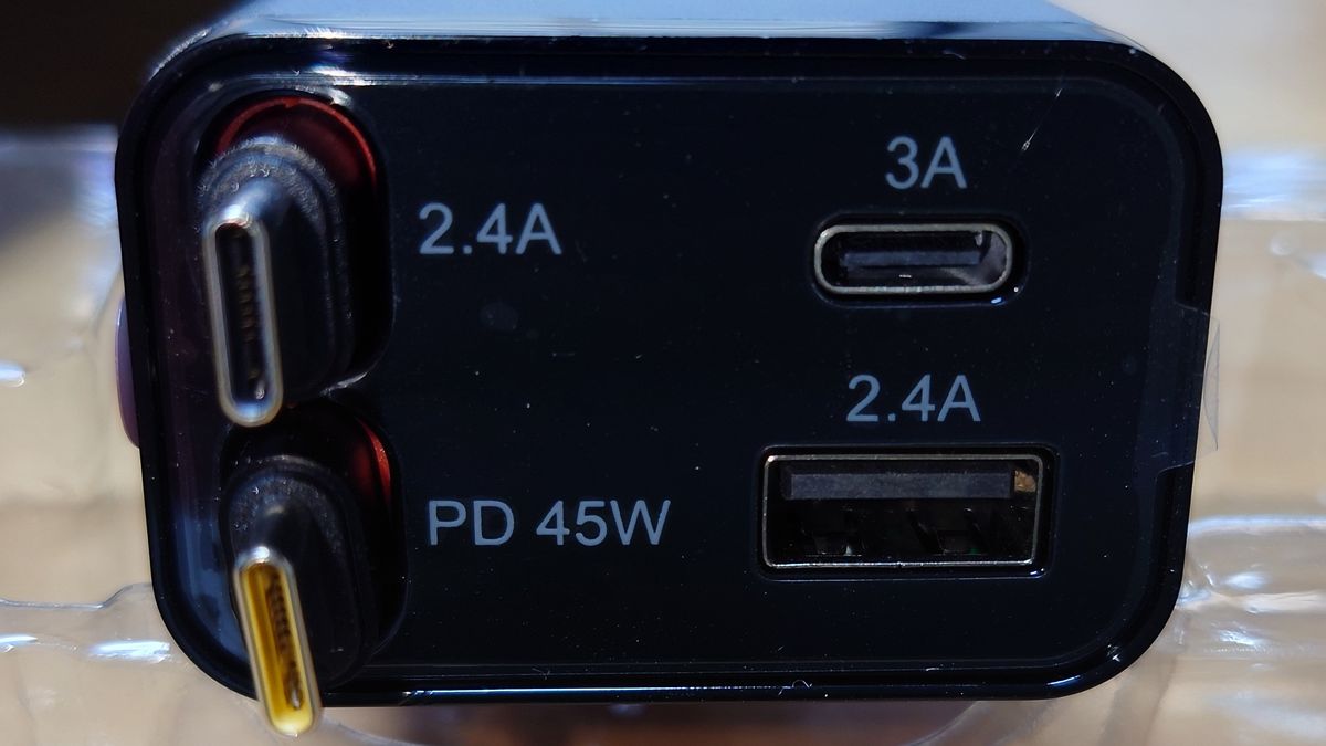 アイキャッチ［車載充電器］